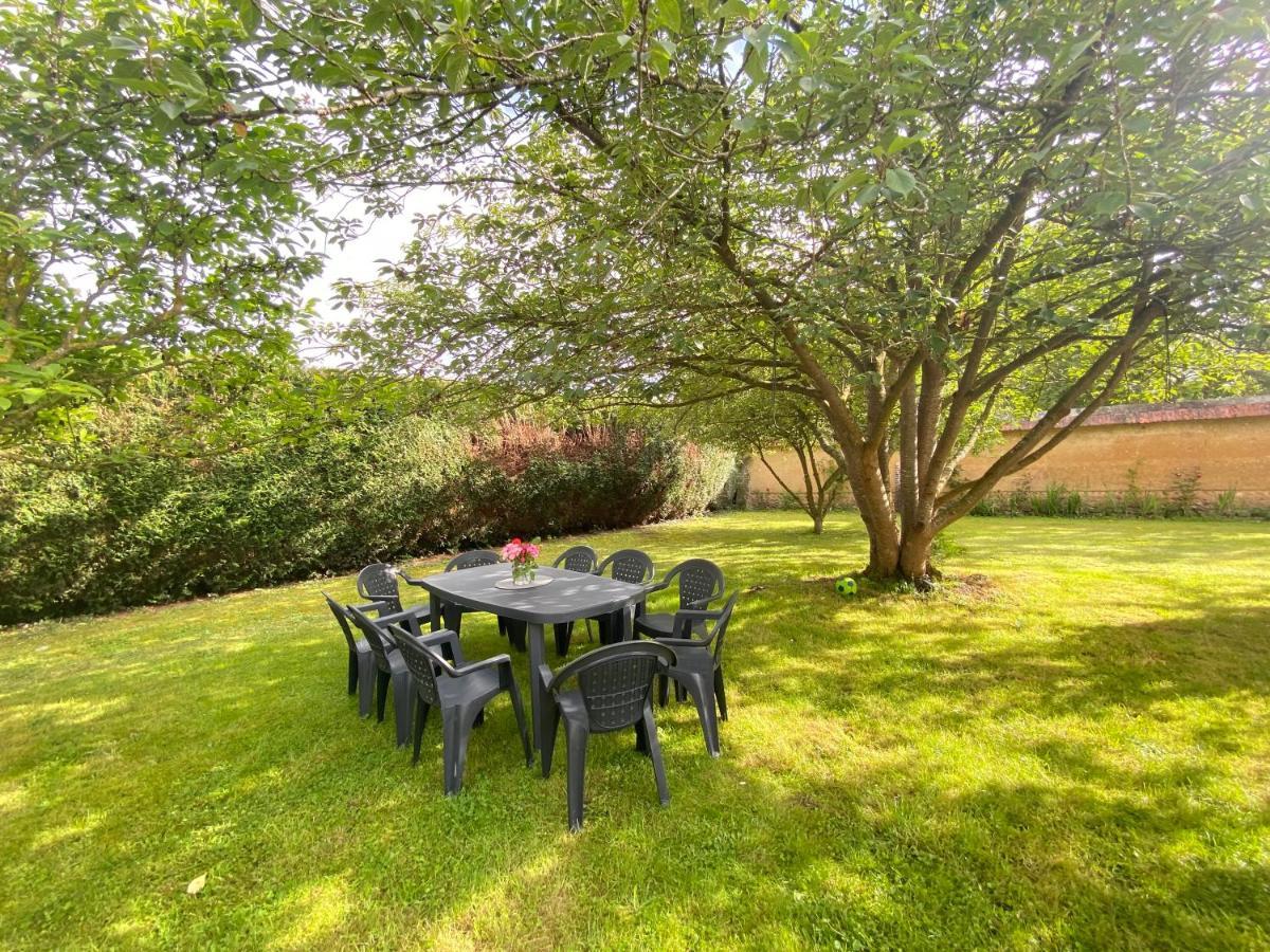 Maison Chaleureuse Avec Un Grand Jardin La Bonneville Εξωτερικό φωτογραφία